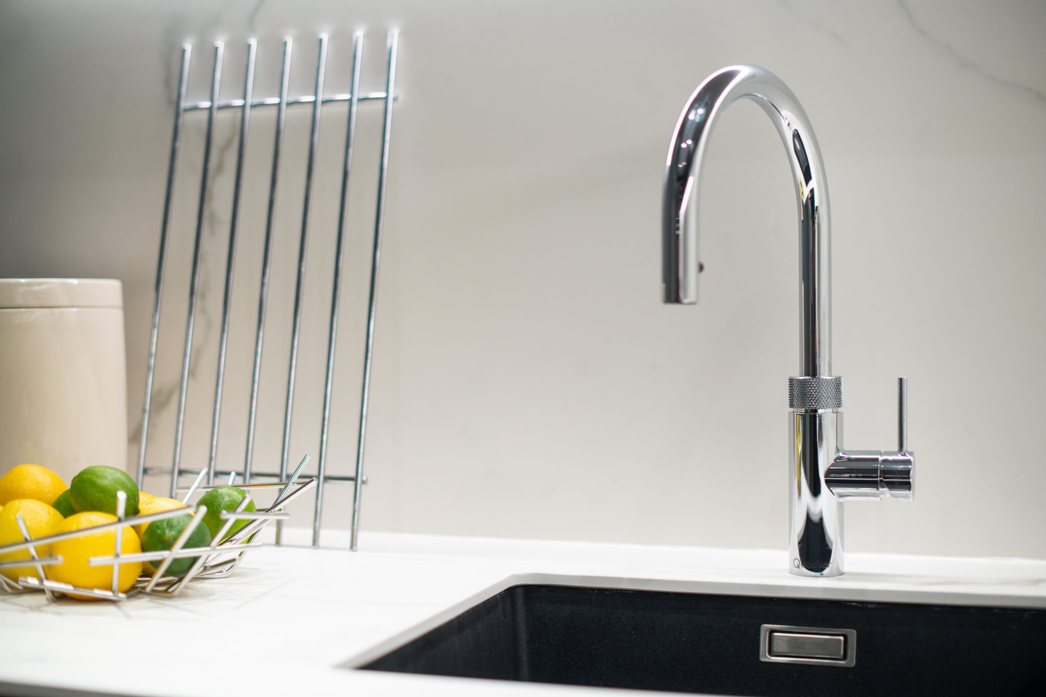 dudley_drive-chelsea_mclaine_interiors-ryanjohnstonco-11